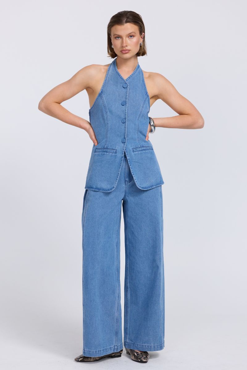 SOVERE EVERLEIGH HALTER VEST DENIM