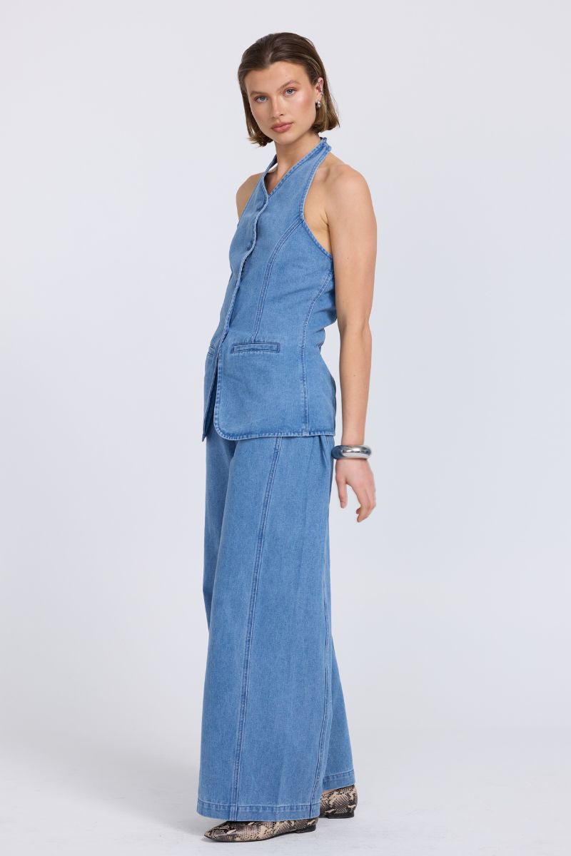 SOVERE EVERLEIGH HALTER VEST DENIM